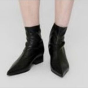Anine Bing Hilda Boots Anine Bing Black Hilda Flat Boots Sz:36/6